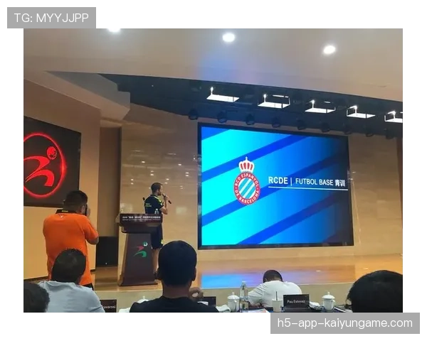 俱乐部与国际俱乐部建立伙伴关系 开展青训交流，国际俱乐部 英文